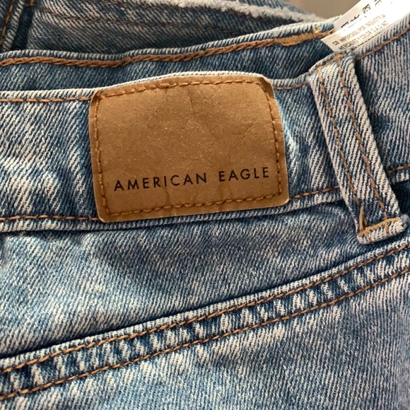 American Eagle Shorts - Picture 2 of 3